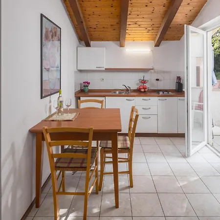 Cerova I Apartment