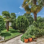 Cerova I Apartment