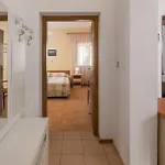 Apartment Cerova I *