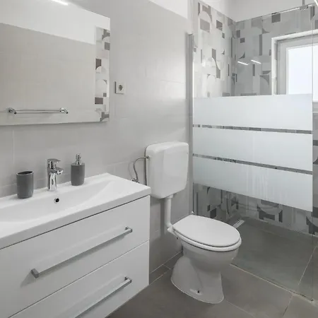 Cerova I Apartman Poreč